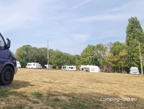 La Maison Blanche – Camping à la ferme