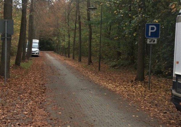 Übernachtungsparkplatz Ringstraße - Bad Saarow — Foto 2