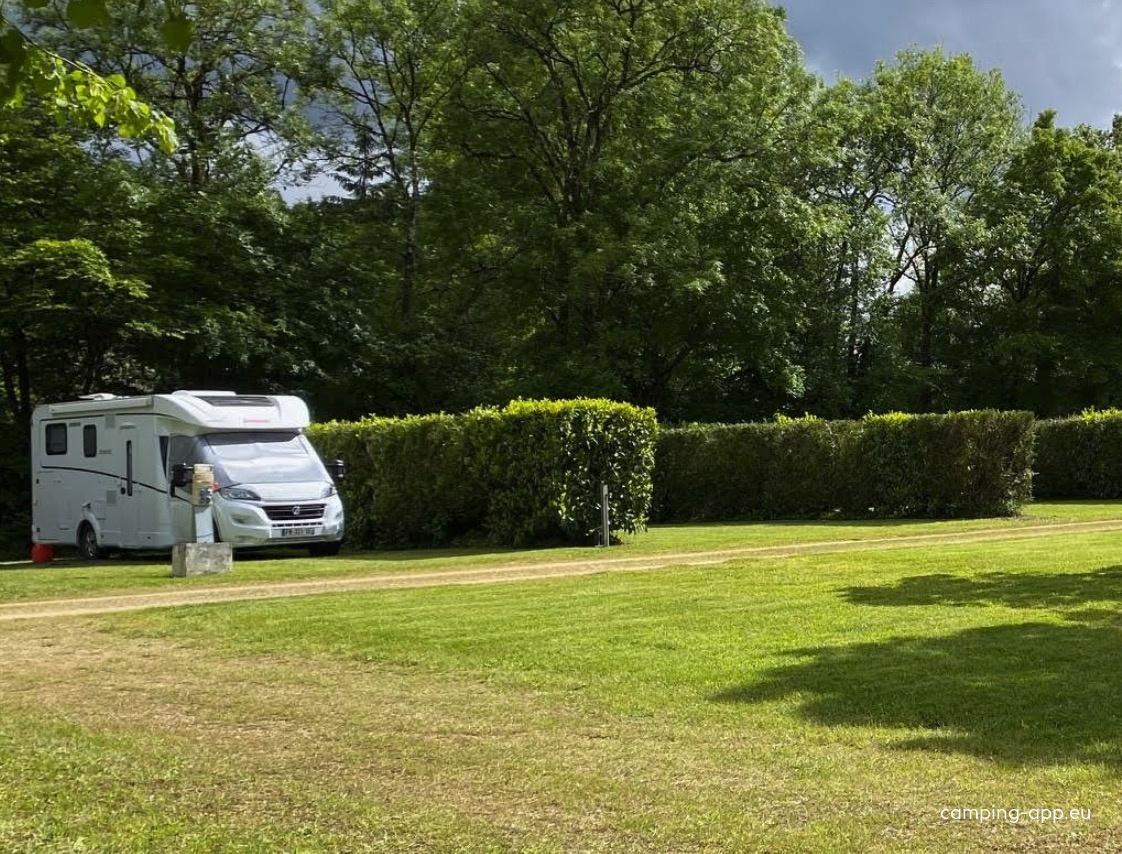 Camping du Fouilloux — Camping in La Mothe-Saint-Héray