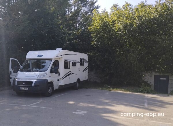 Stellplatz Échiré — Foto 2