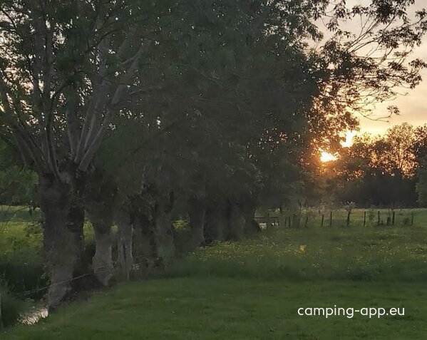 Camping à la ferme Les Ecluseaux — Foto 2