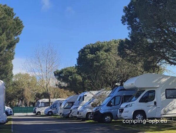 Stellplatz Le Pouliguen — Photo 2