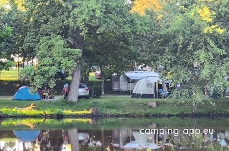 Camping Le Deffay *** — Camping Site in Sainte-Reine-de-Bretagne