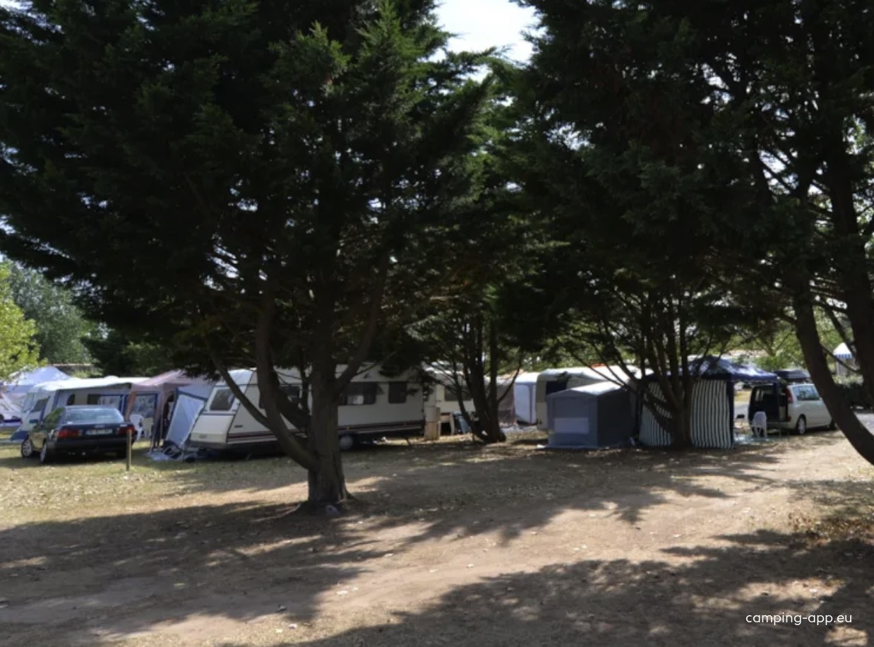 Camping Le Jaunay ** — Kemping in Givrand