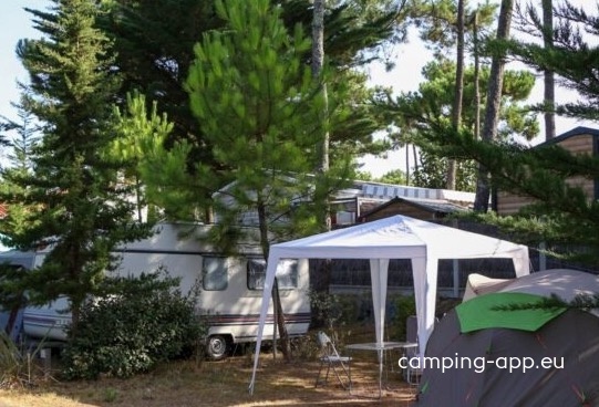 Camping Ushuaïa Villages La Conge *** — Camping Site in Saint-Hilaire-de-Riez