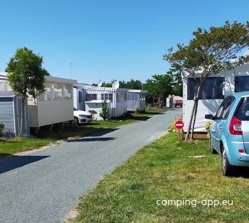 Camping Les Marsouins *** — Kemping in Bretignolles-sur-Mer