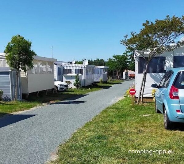 Camping Les Marsouins ***