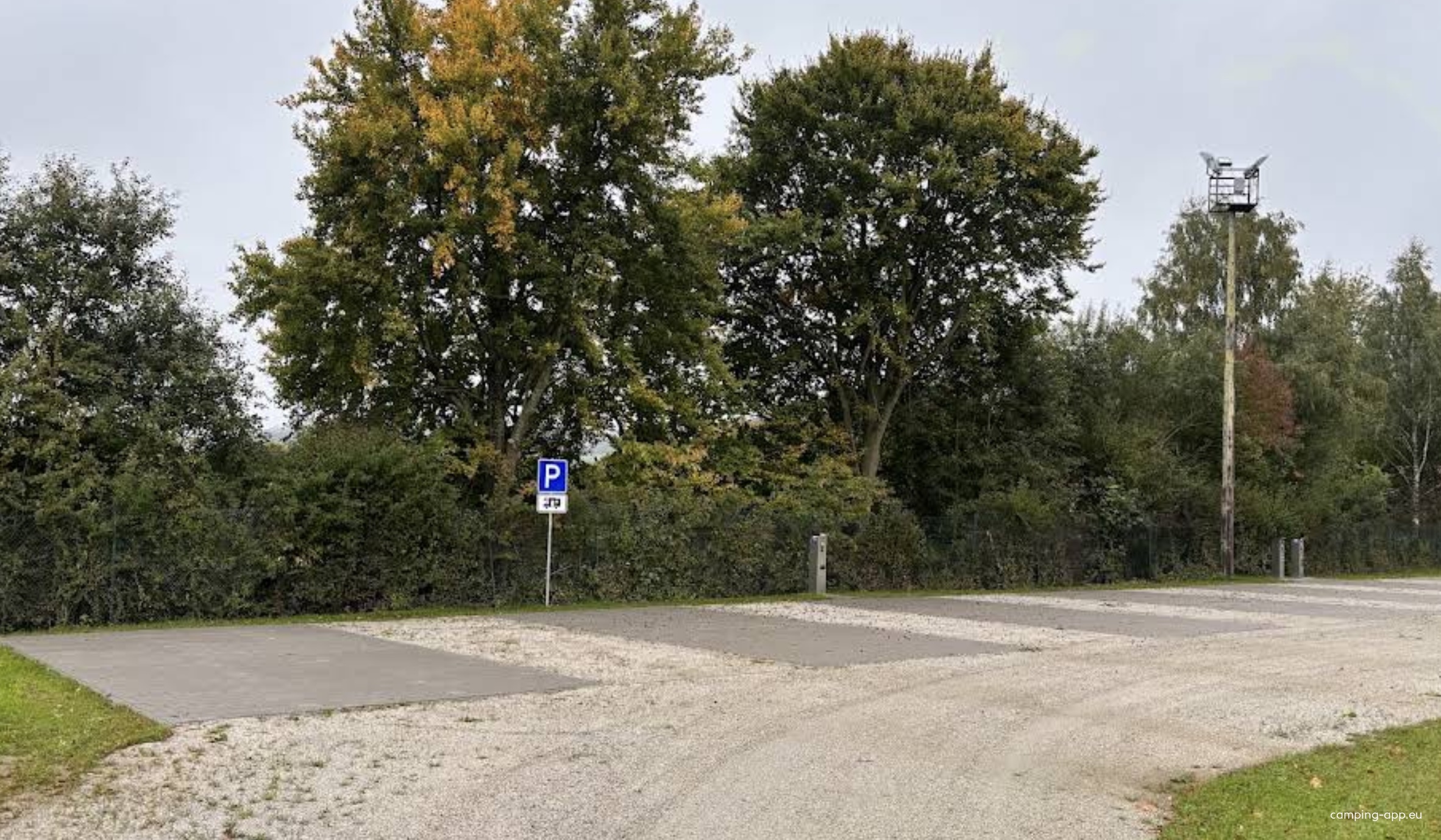 Stellplatz Sattelbogen — Area Autocaravanas in Traitsching
