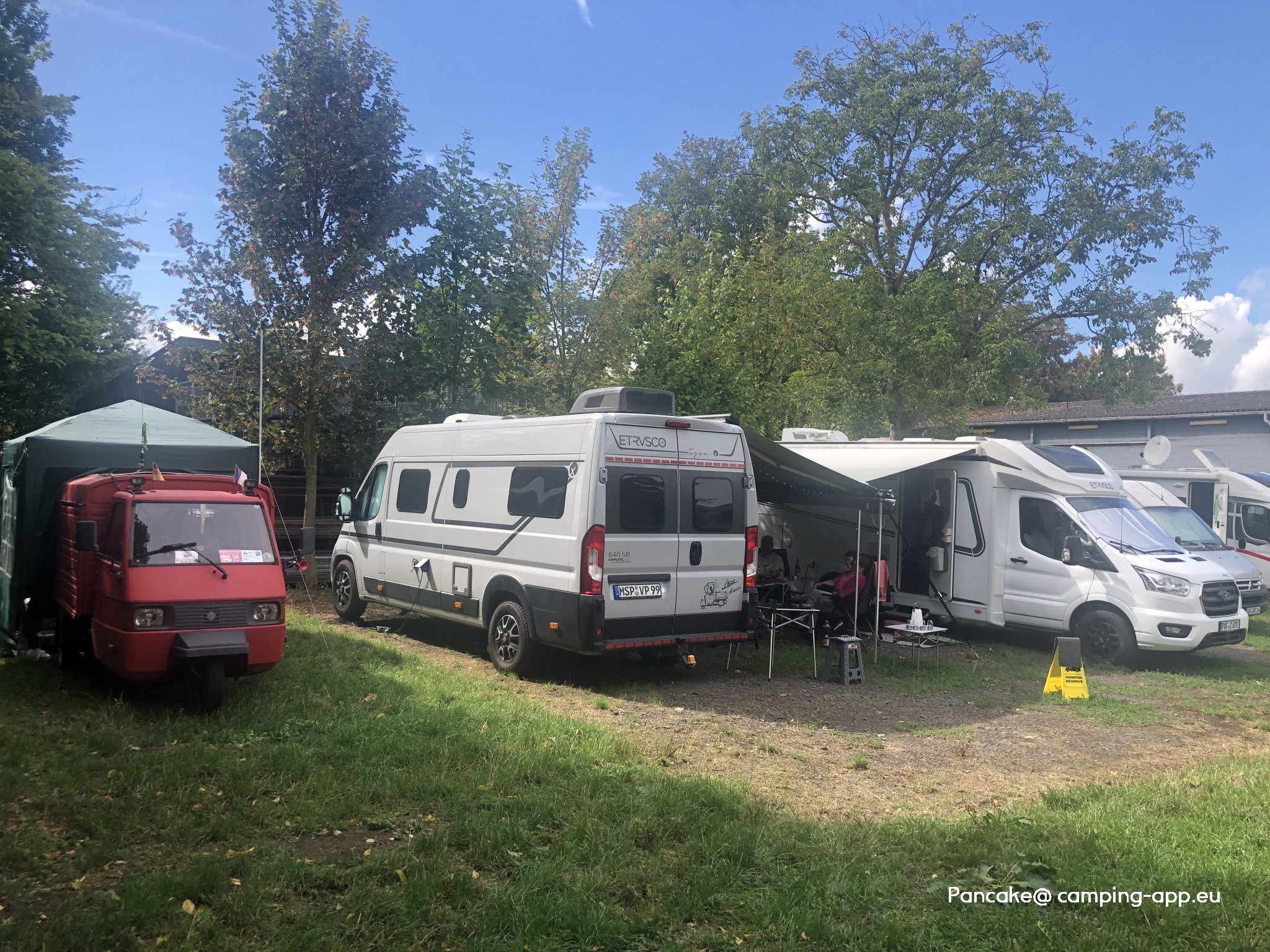 Stellplatz am Weingut Seck Dolgesheim — Fotoğraf 2