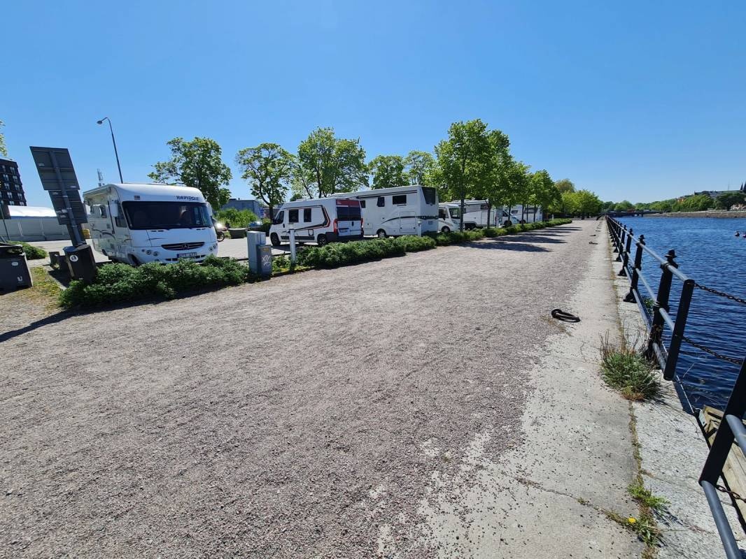 Ställplats Gävle Strand — Camperplads in Gävle