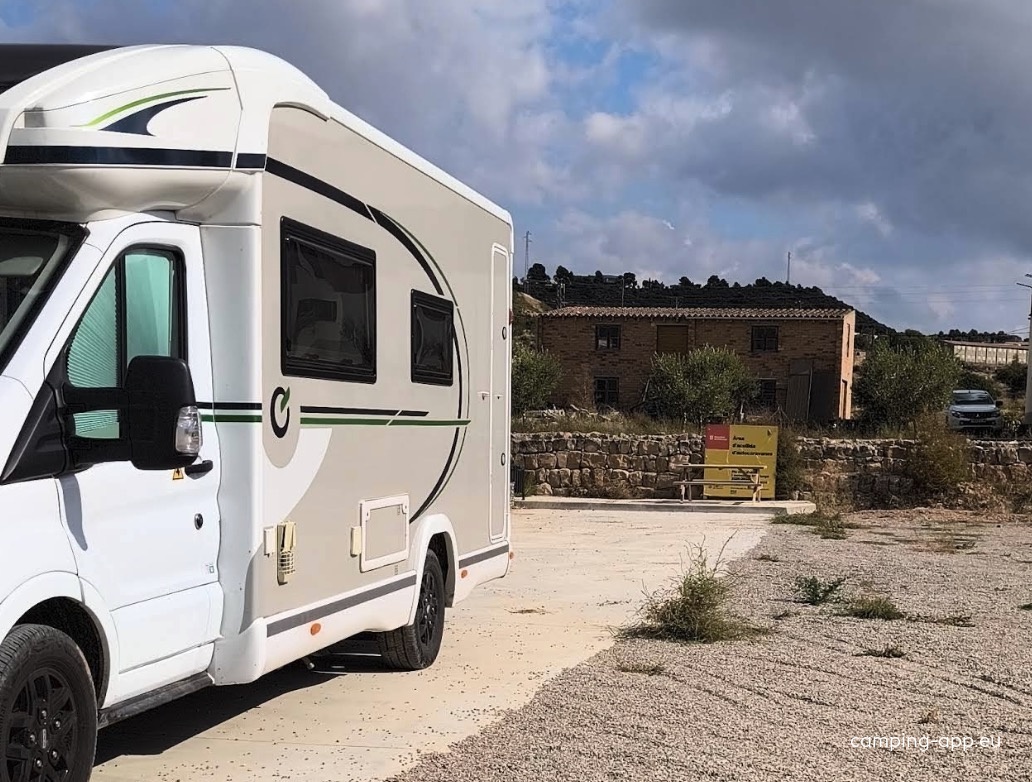 Stellplatz El Soleràs — Area Autocaravanas in El Soleràs