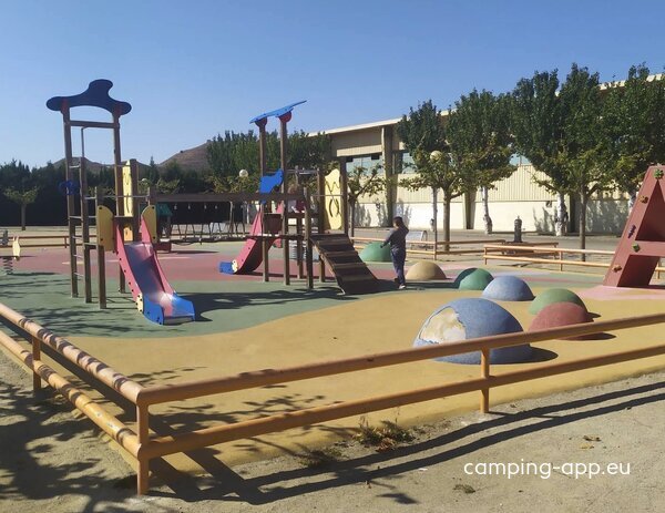 Stellplatz Aitona — Foto 2