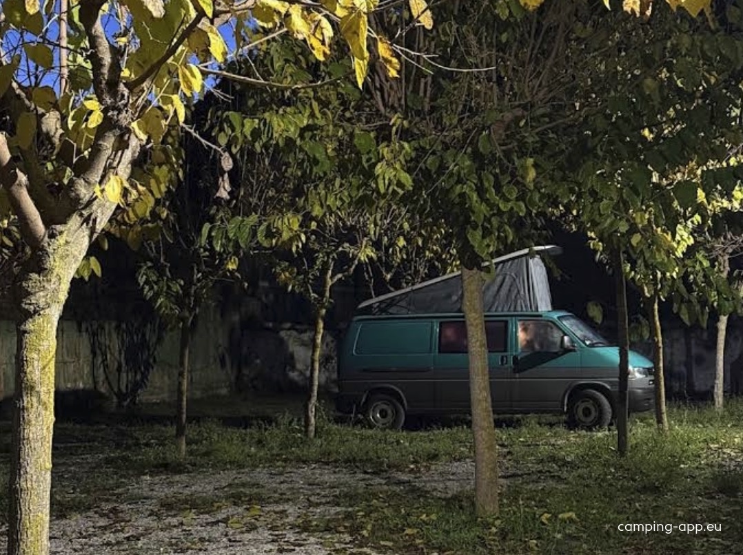 Stellplatz La Pobla de Cérvoles — Area Autocaravanas in La Pobla de Cérvoles