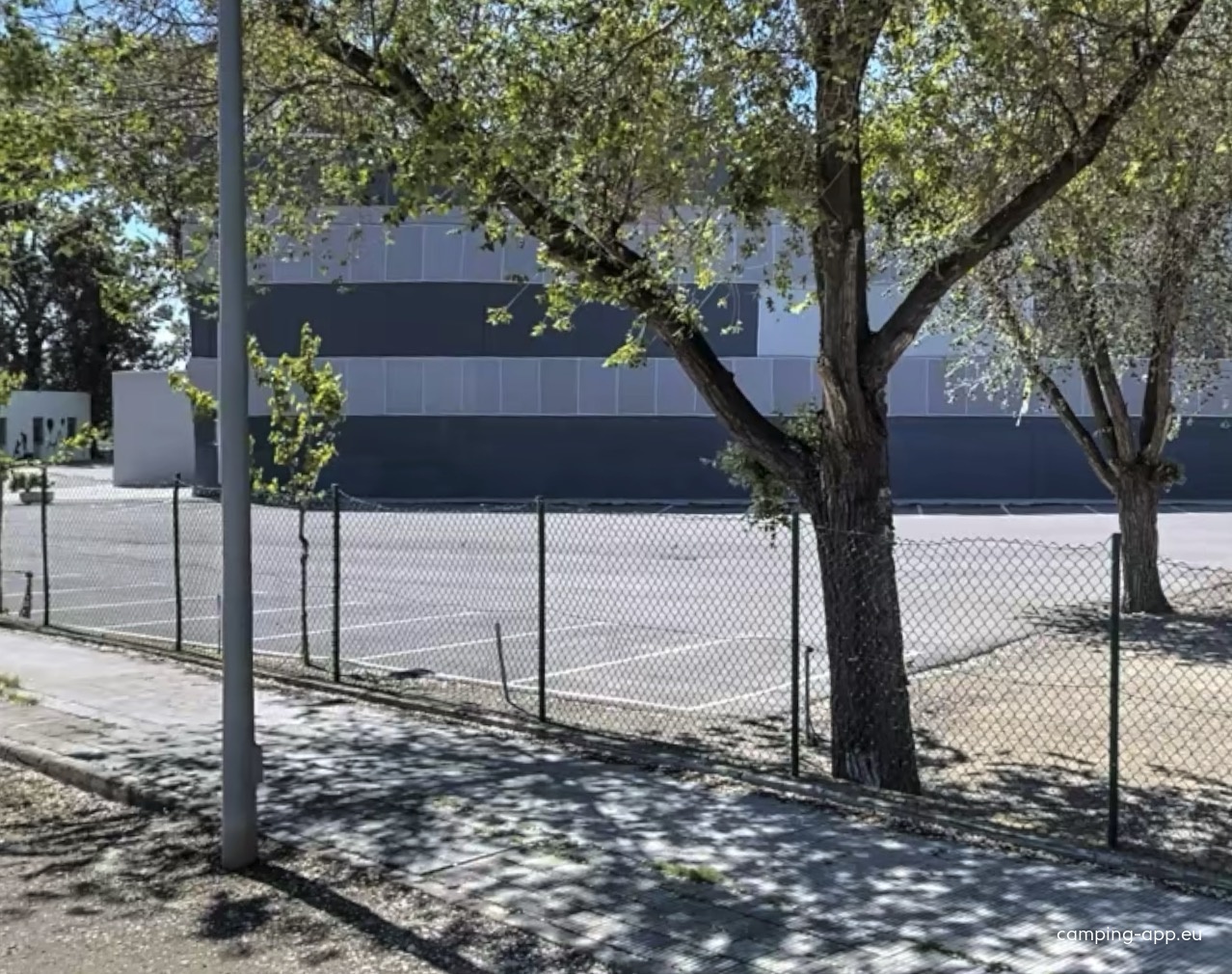 Stellplatz Ivars d'Urgell — Area Autocaravanas in Ivars d'Urgell