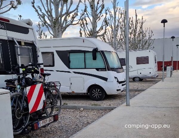 Stellplatz Balaguer — Foto 2
