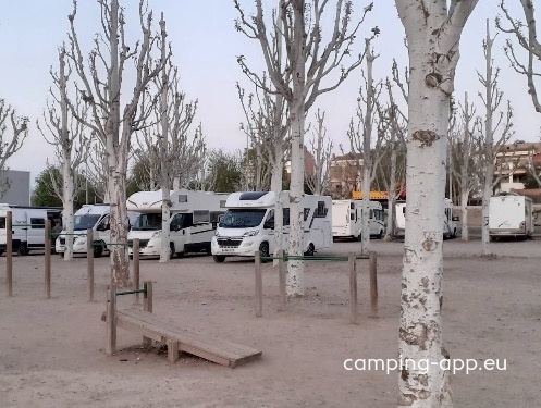 Stellplatz Balaguer — Area Autocaravanas in Balaguer