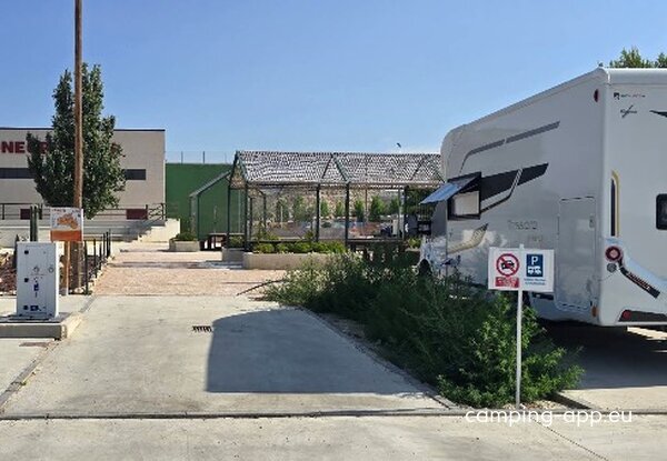 Stellplatz Farlete — Foto 2
