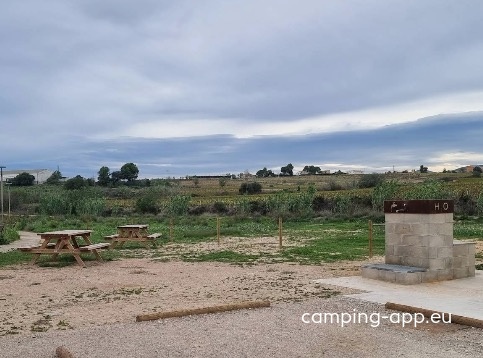 Stellplatz La Múnia — Sítio para autocaravanas in La Múnia