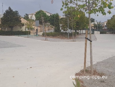 Stellplatz Barcelona — Sp. parking dla kamperów in Barcelona
