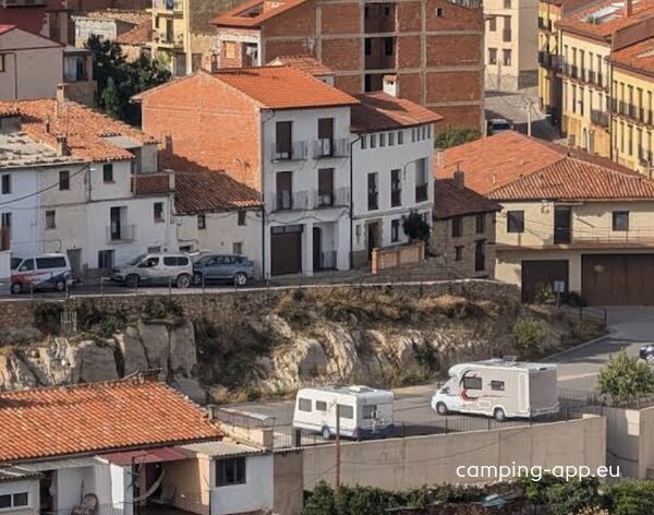 Stellplatz Mora de Rubielos — Foto 2