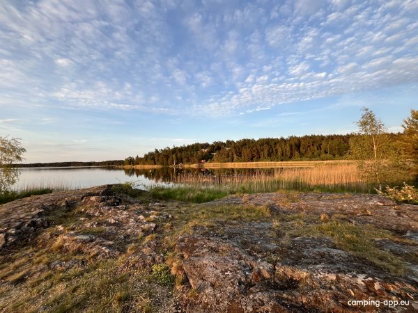 Stellplatz Yachthafen Spiken — Photo 4