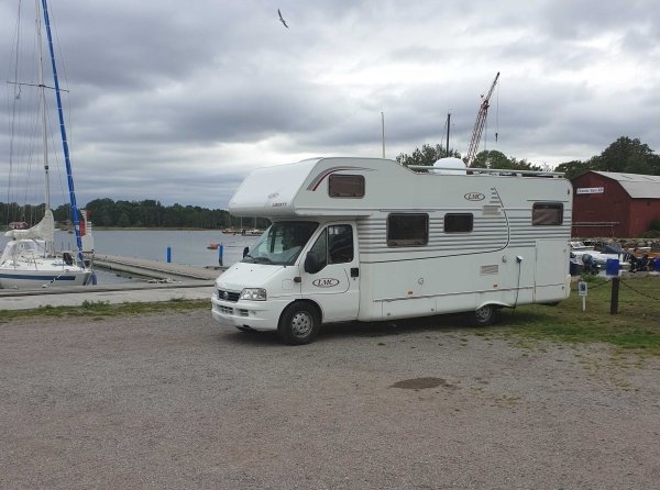 Ekenäs Gästhamn — Bobilplass in Ljungbyholm