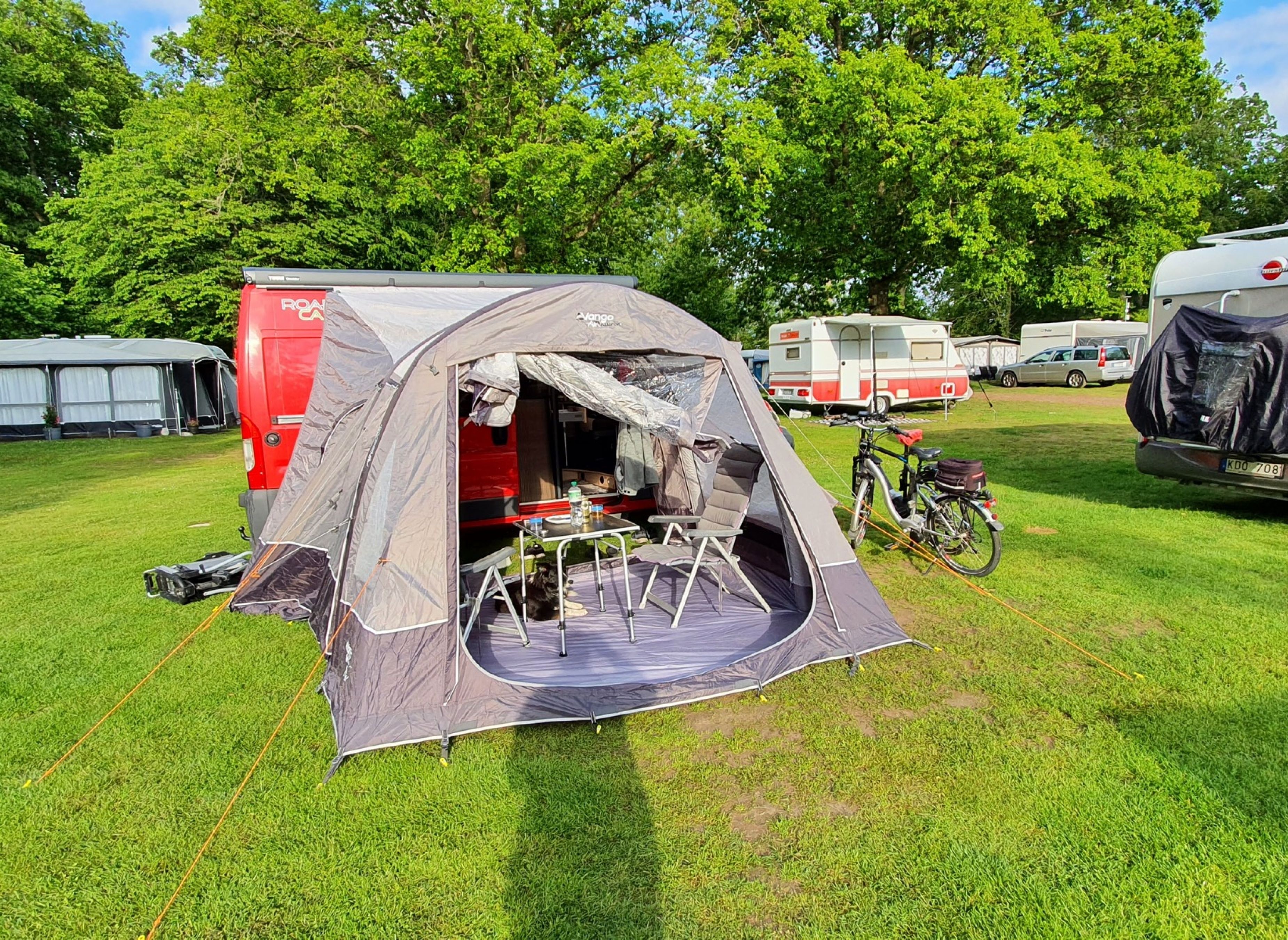 Långasjönäs Camping & Stugby — 露营地 in Asarum