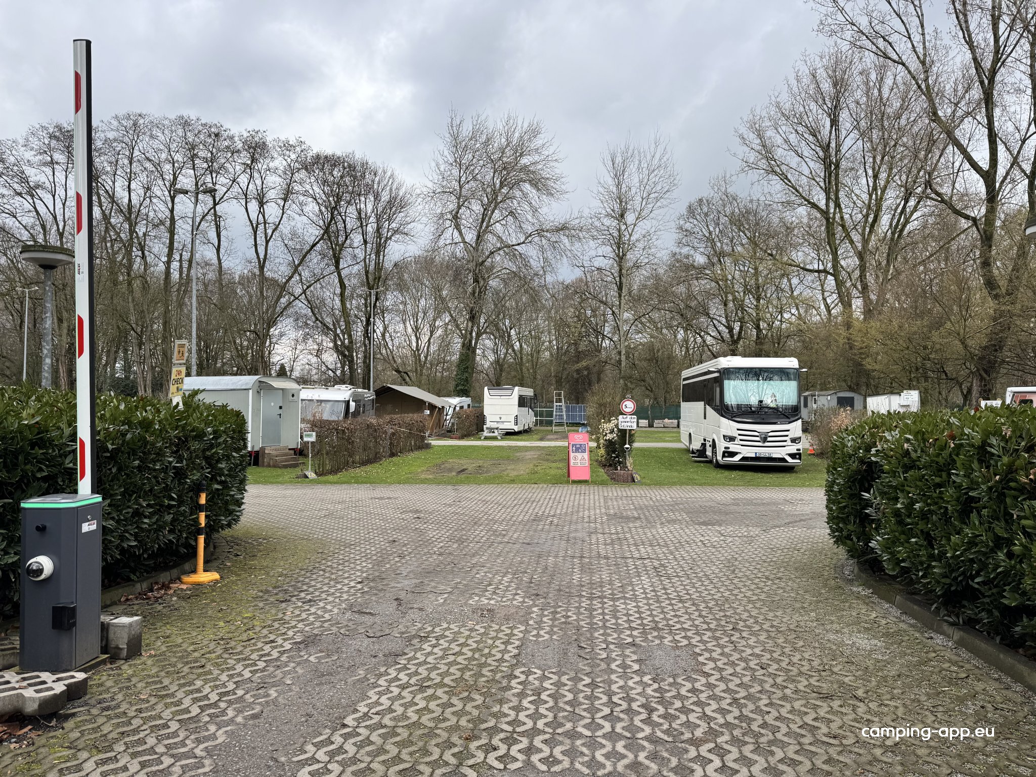 Stellplatz am Kaisergarten — Foto 4