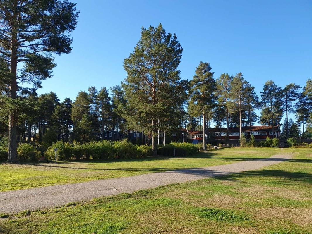 Malnbadens Camping & Hostel — Area da campeggio in Hudiksvall