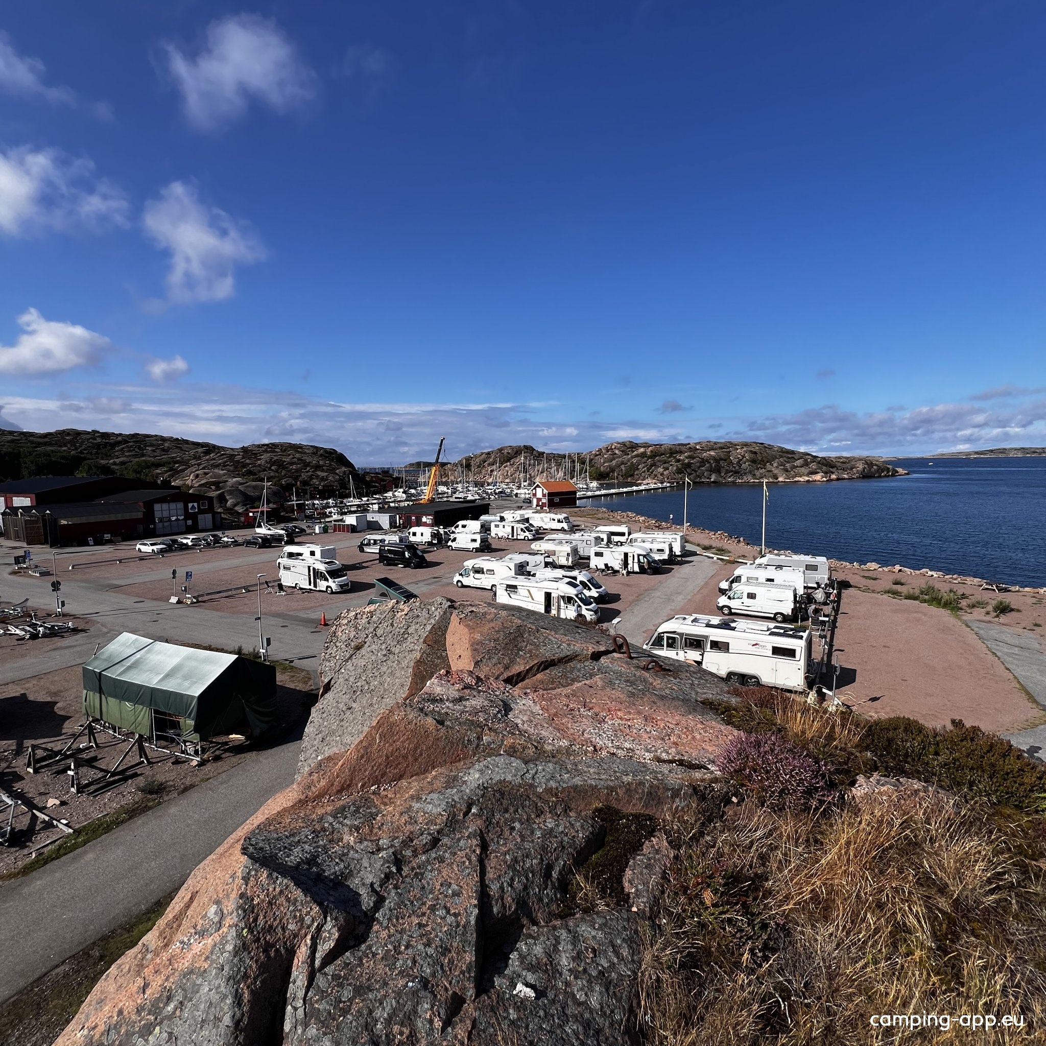 Valbodalen / Lysekil Hamn — Bobilplass in Lysekil
