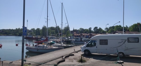 Grisslehamn Fiskehamn — 露营车营地 in Grisslehamn