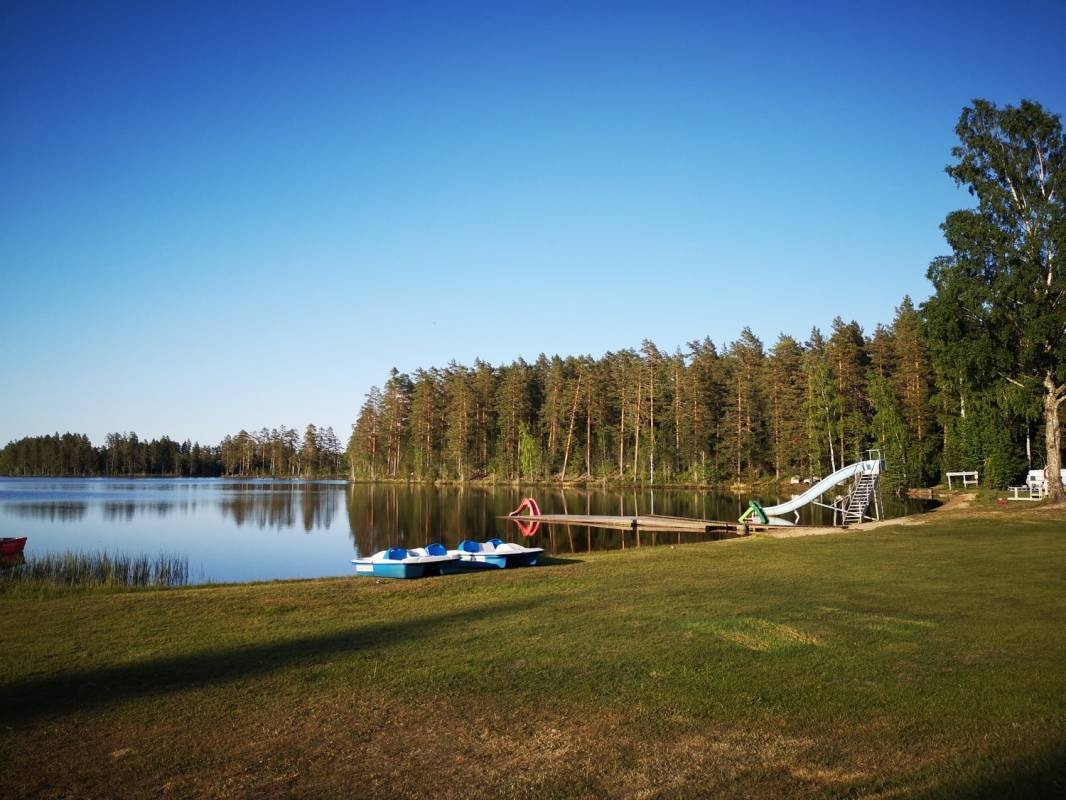 Medskogssjöns Camping — Campingplads in Ockelbo