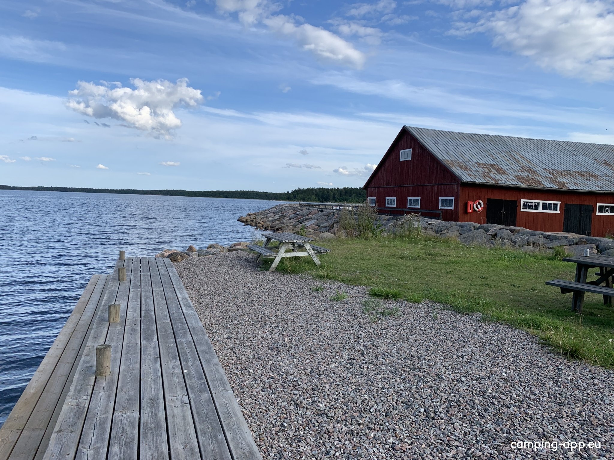 Gudinge hamn — Місце для кемперів in Skärplinge