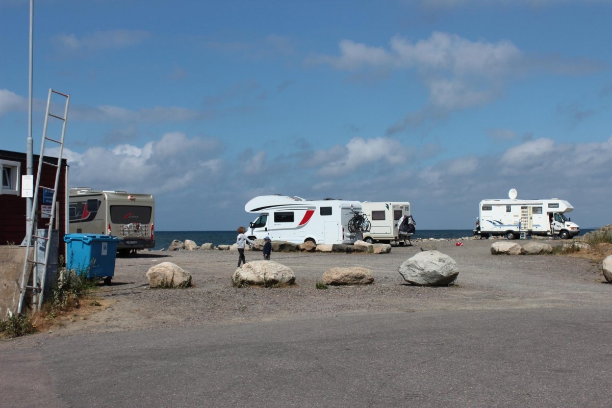 Henåns Ställplats — Bobilplass in Henån