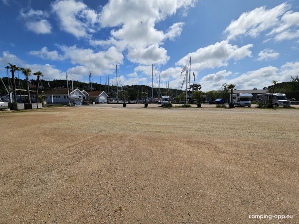 Henåns Ställplats — Foto 2