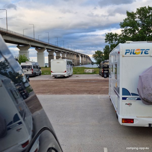 Ställplats Ölandsbron — Foto 4