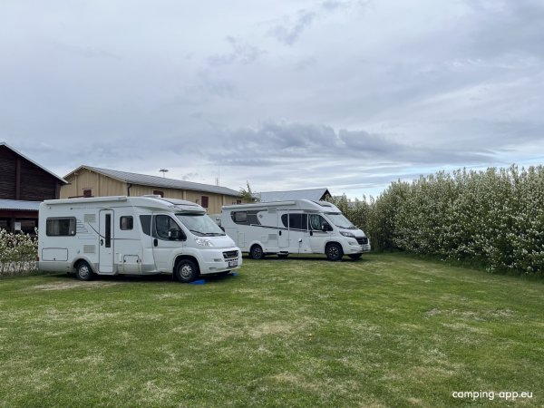 Västra Kajen Camping — Foto 2