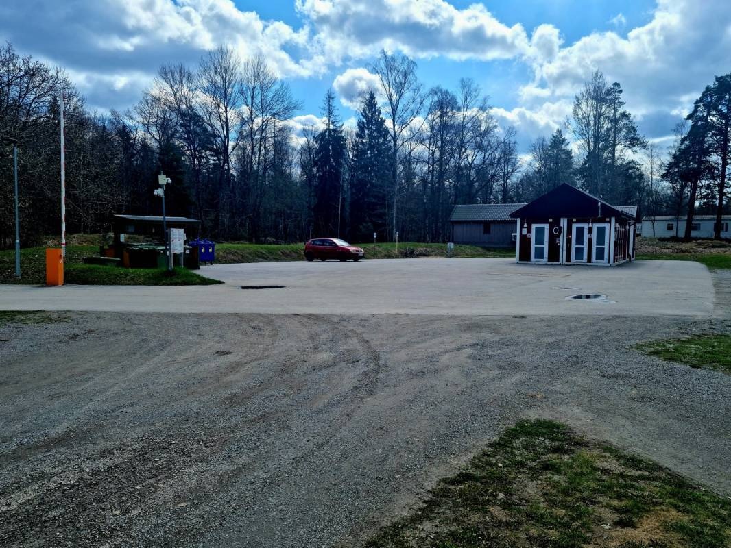 Ställplatsstockholm — Sp. parking dla kamperów in Skarpnäck