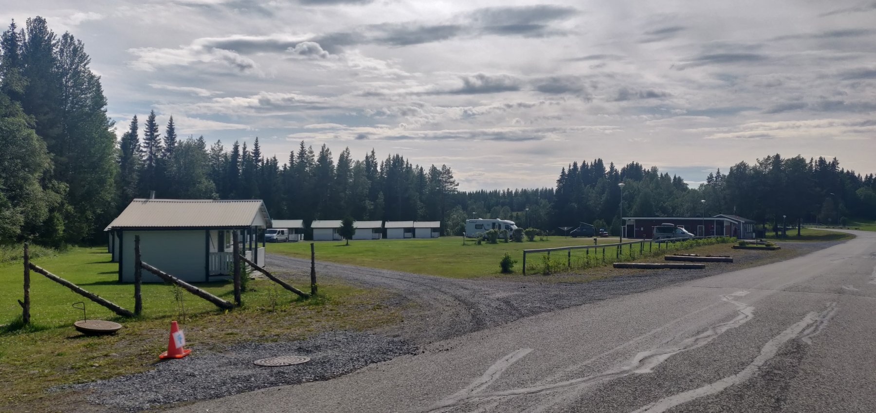 Camp Route 45 — Місце для кемпінгу in Hammerdal
