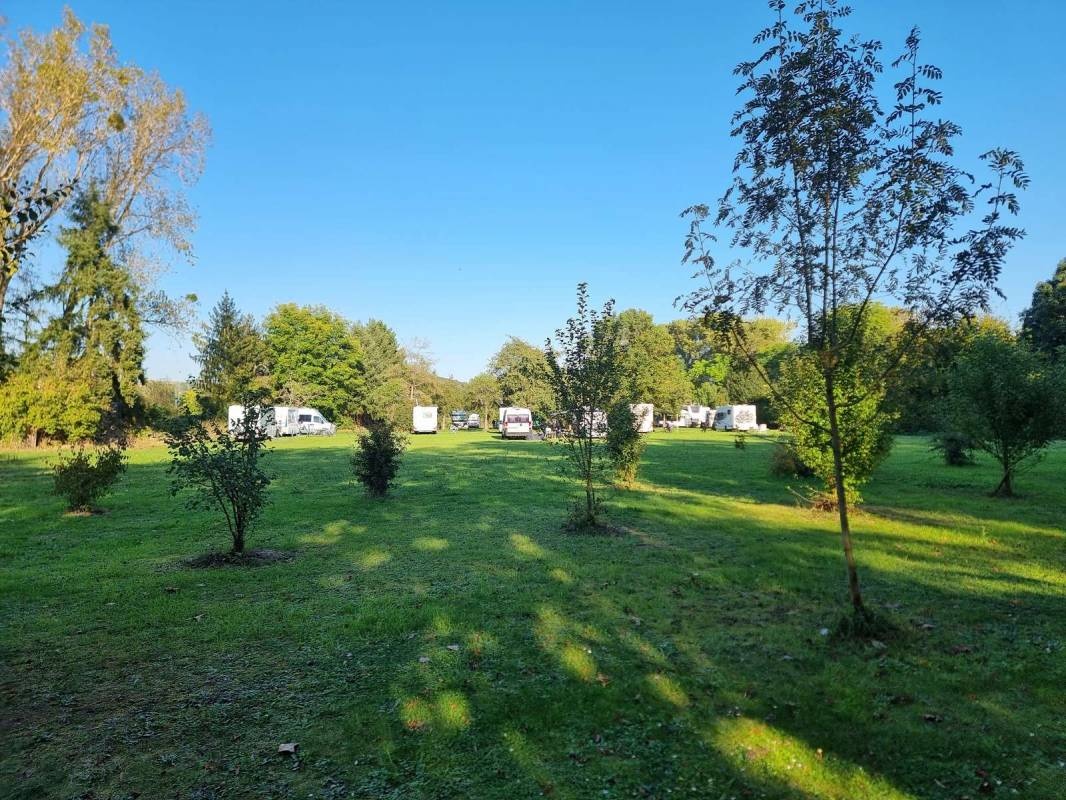 Stellplatz Bad Sobernheim — Area Autocaravanas in Bad Sobernheim-Leinenborn