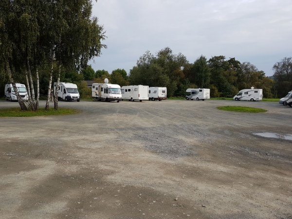 Stellplatz Falkenstrasse Wetzlar — Camperplaats in Wetzlar