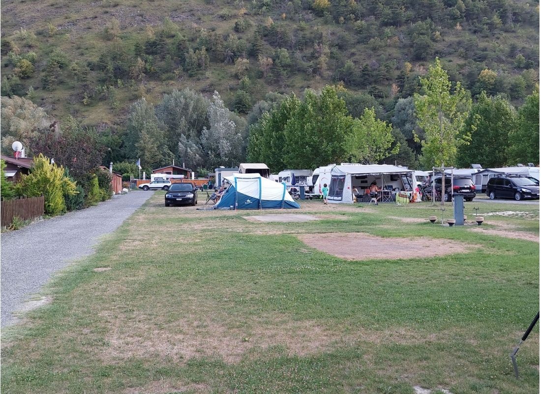 Campingplatz Santa Monica — Camping Site in Raron