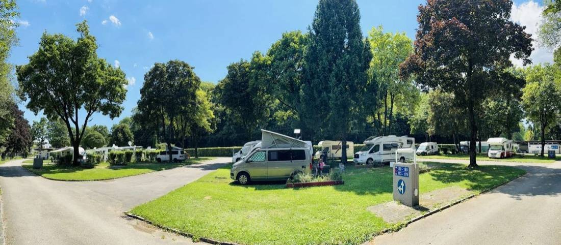 Reisemobilstellplatz Graz — Sp. parking dla kamperów in Graz