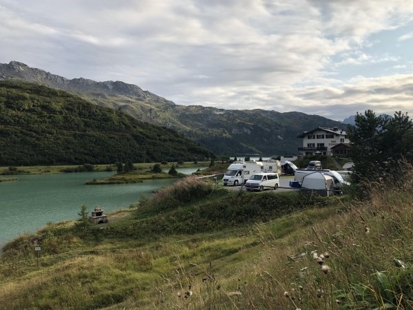 Zeinisee Camping — Cámping in Galtür