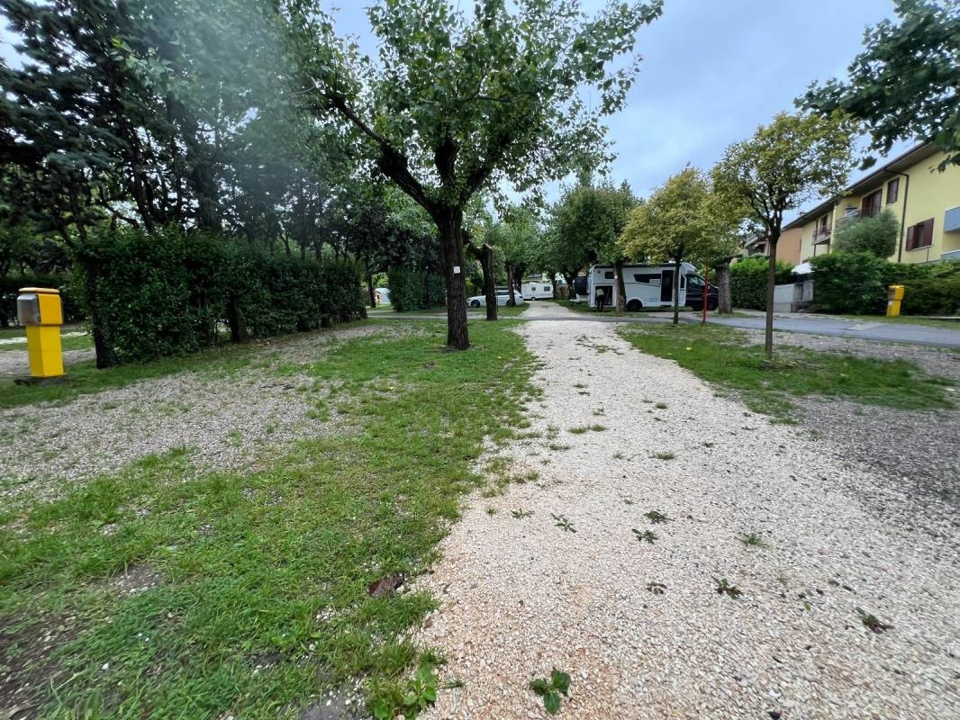Camping Sirmione — Campingplads in Sirmione