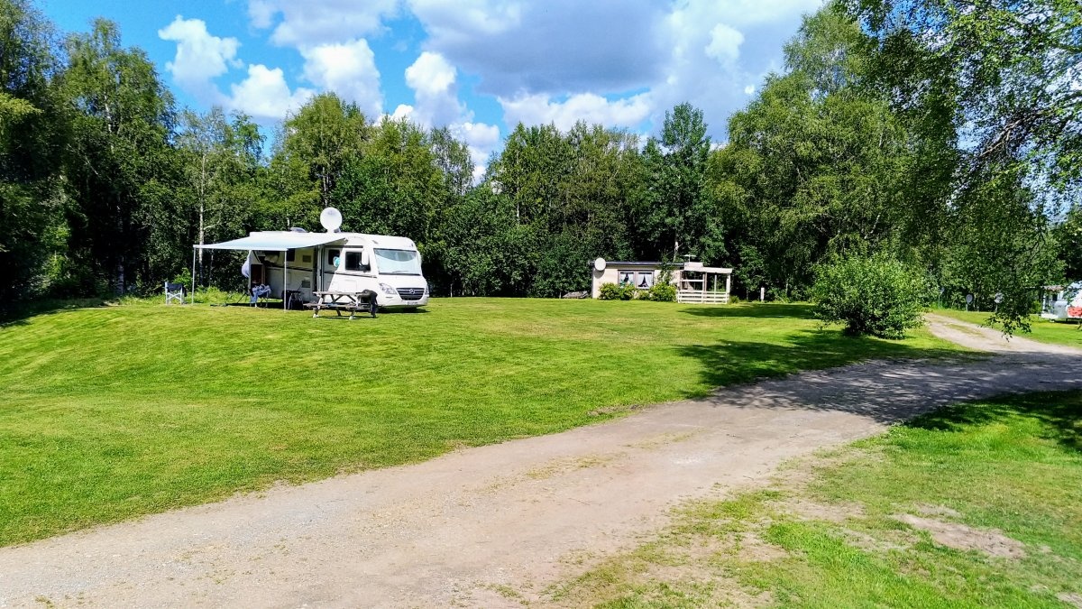 Holmset Camping og Fiske — Camping in Namdalseid kommune