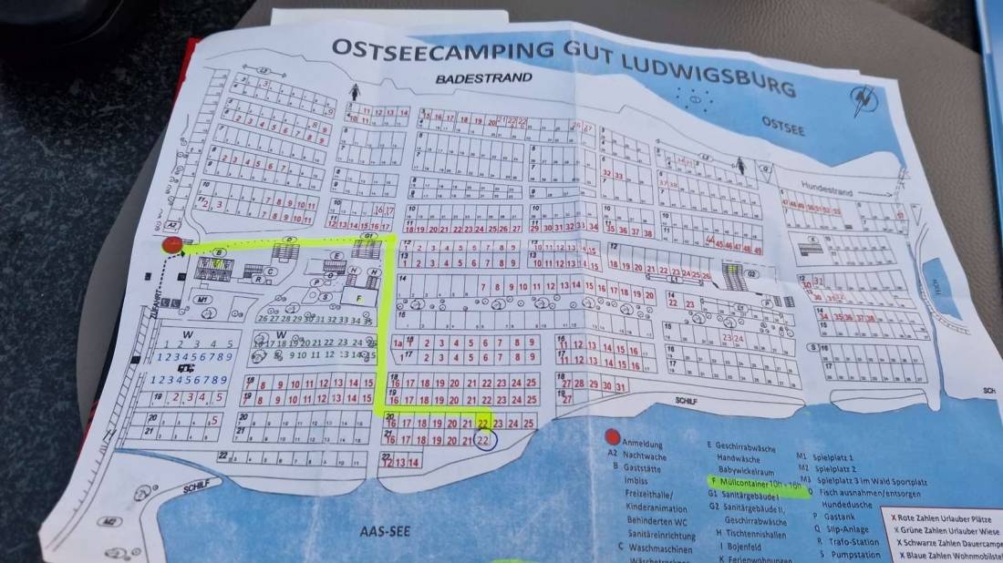 Ostsee-Camping Gut Ludwigsburg — Kamp yeri in Waabs