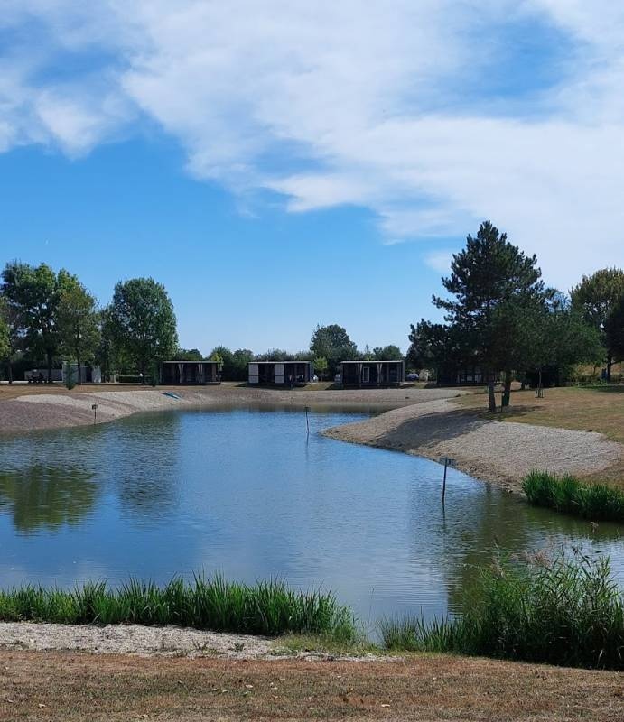 Freizeitanlage Großsteinbach — Sítio para autocaravanas in Großsteinbach