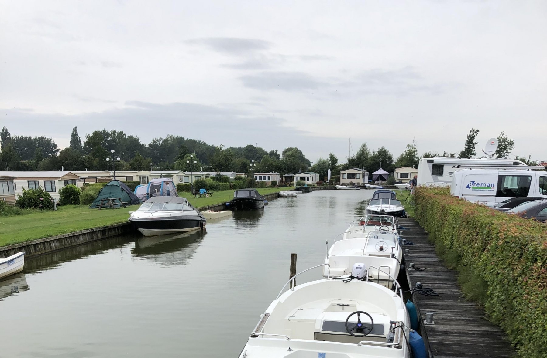 Watersportcentrum Tacozij — Bobilplass in Lemmer