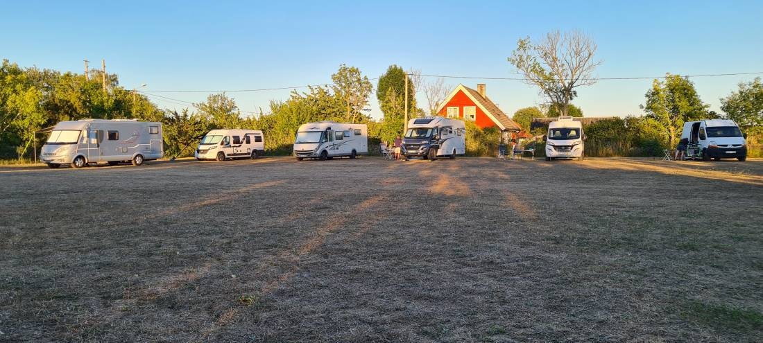 Källahämns ställplats — Campervan Site in Löttorp